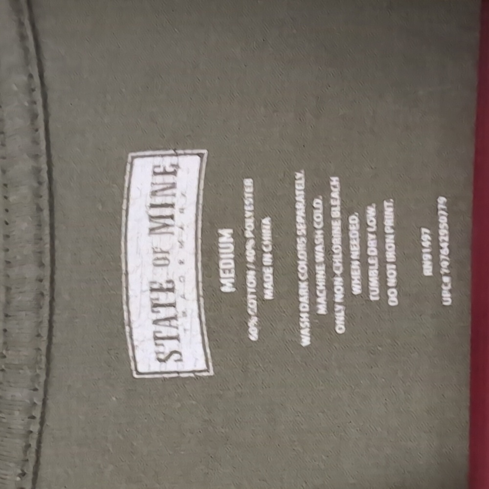 Happy Camper T-Shirt - Picture 2 of 3